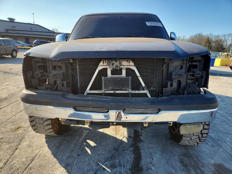 Photo 5 from auction – 2003 CHEVROLET SILVERADO with VIN 2GCEK19T231131085