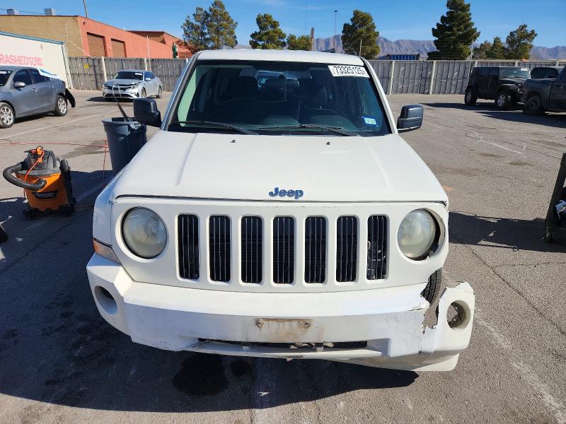 Photo 5 from auction – 2010 JEEP PATRIOT with VIN 1J4NT2GA3AD639646