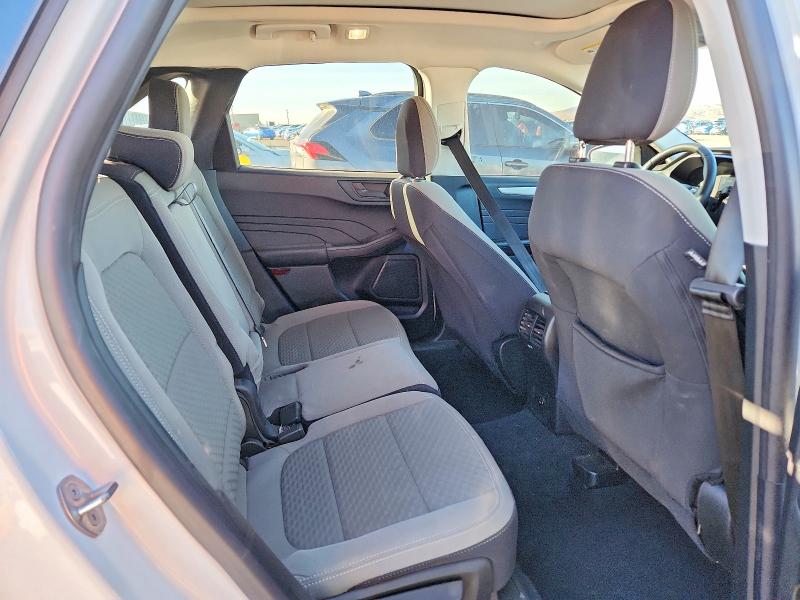 Photo 11 from auction – 2022 FORD ESCAPE SE with VIN 1FMCU9G60NUB66269
