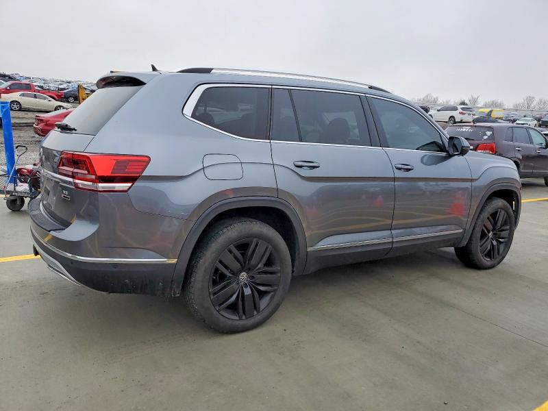 Photo 3 from auction – 2018 VOLKSWAGEN ATLAS SEL with VIN 1V2NR2CA4JC547718