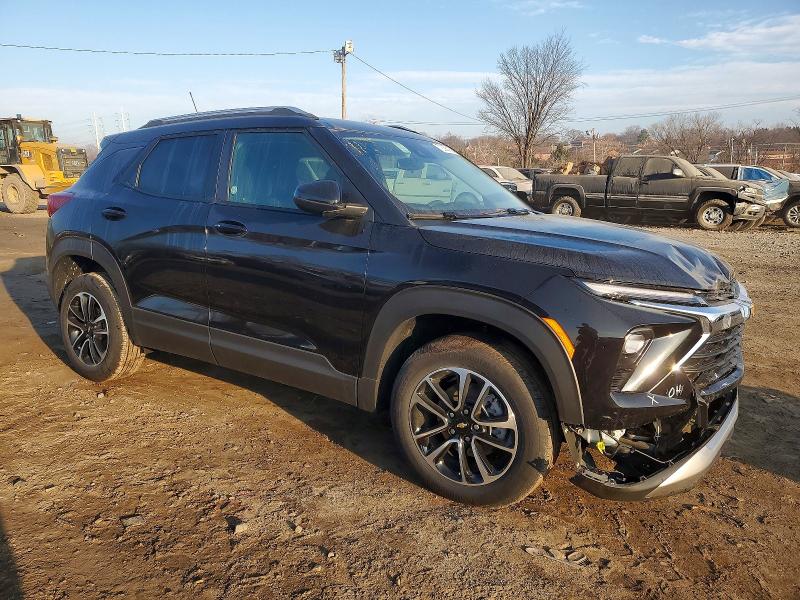Photo 4 from auction – 2025 CHEVROLET TRAILBLAZER LT with VIN KL79MRSL5SB216535