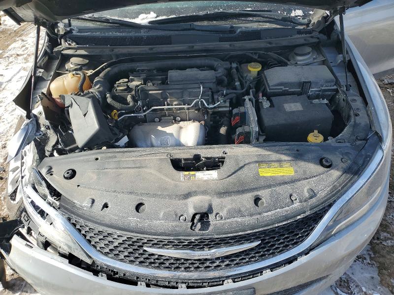 Photo 11 from auction – 2017 CHRYSLER 200 with VIN 1C3CCCFB2HN508214