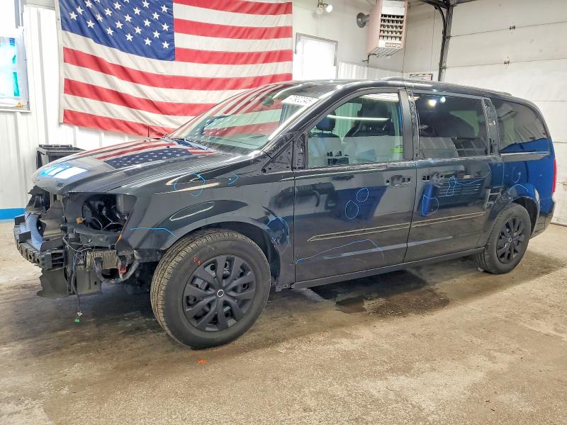 Photo 1 from auction – 2013 CHRYSLER TOWN & COU with VIN 2C4RC1BG4DR744405