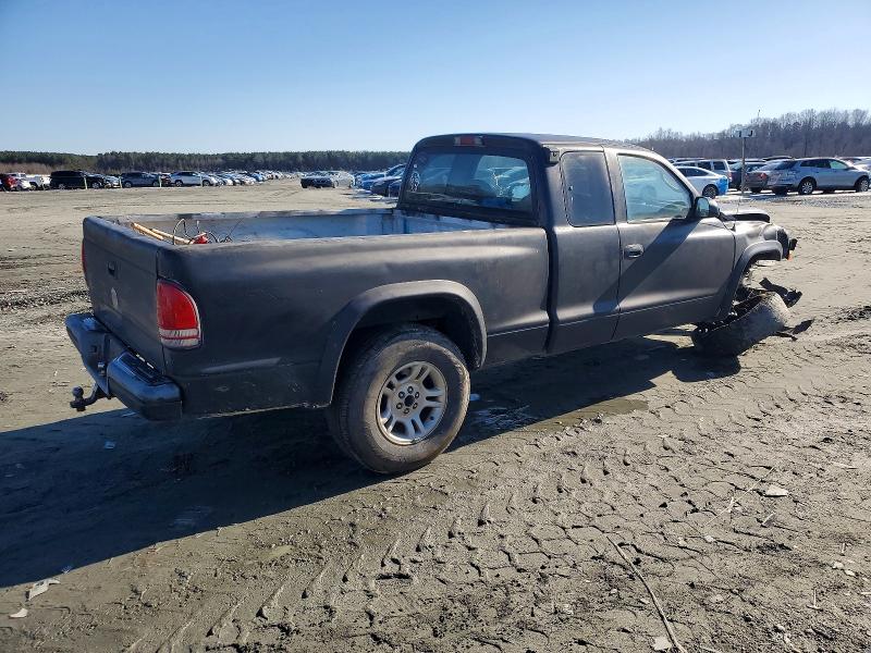 Photo 3 from auction – 2004 DODGE DAKOTA SPO with VIN 1D7HG32N74S603438
