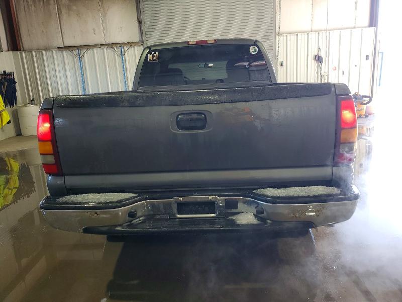 Photo 6 from auction – 2002 CHEVROLET SILVERADO with VIN 1GCEK19VX2Z250980