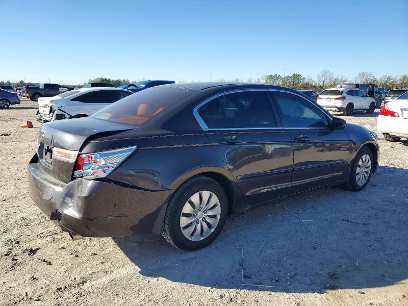 Photo 3 from auction – 2011 HONDA ACCORD with VIN 1HGCP2F36BA093627