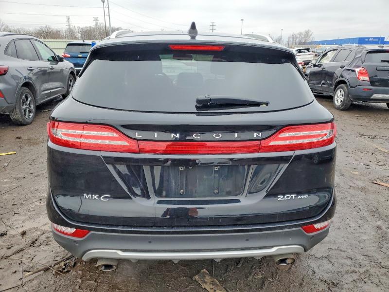 Photo 6 from auction – 2017 LINCOLN MKC PREMIE with VIN 5LMCJ1D94HUL54254