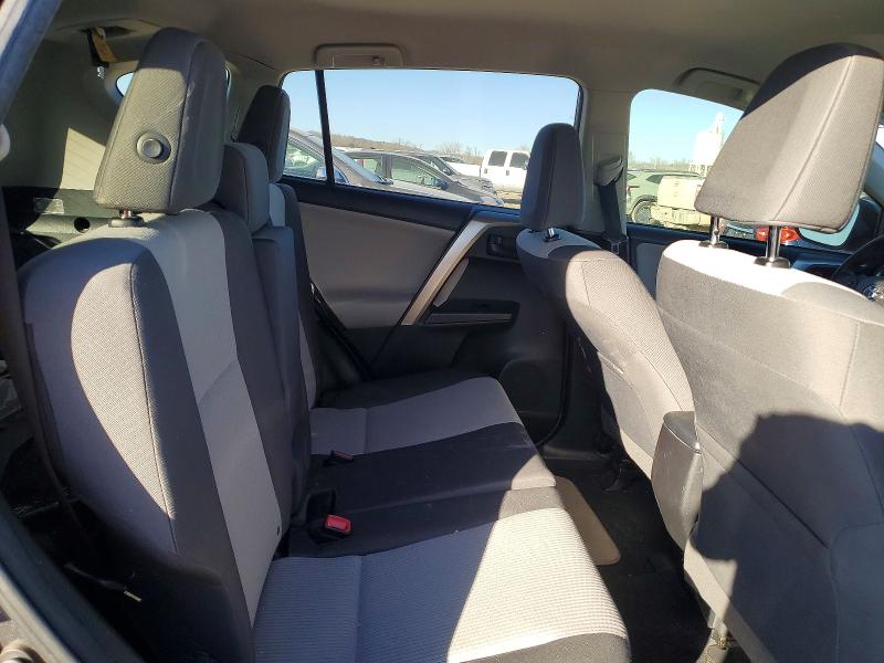 Photo 11 from auction – 2014 TOYOTA RAV4 LE with VIN JTMZFREV1EJ003232