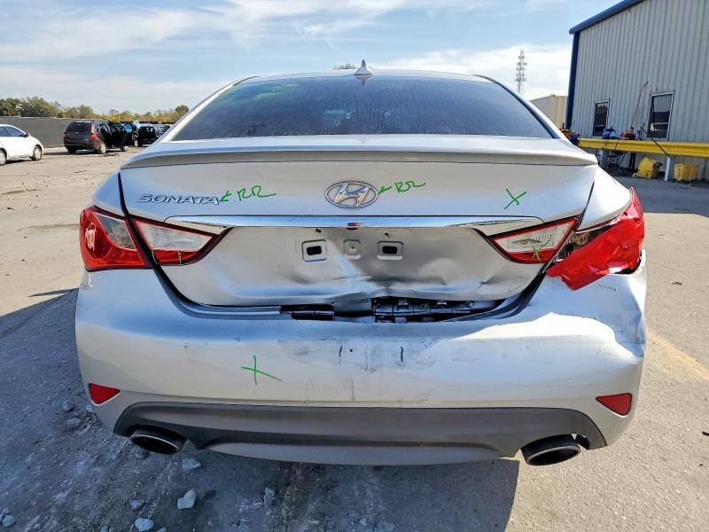 Photo 6 from auction – 2014 HYUNDAI SONATA SE with VIN 5NPEC4AC4EH843626
