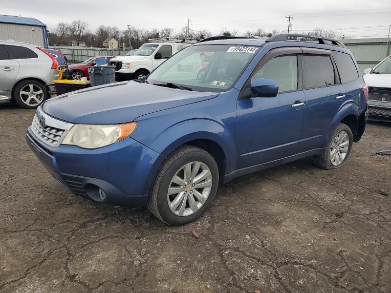 SUBARU FORESTER L 2011 with VIN JF2SHAEC4BH768225 - Photo from auction