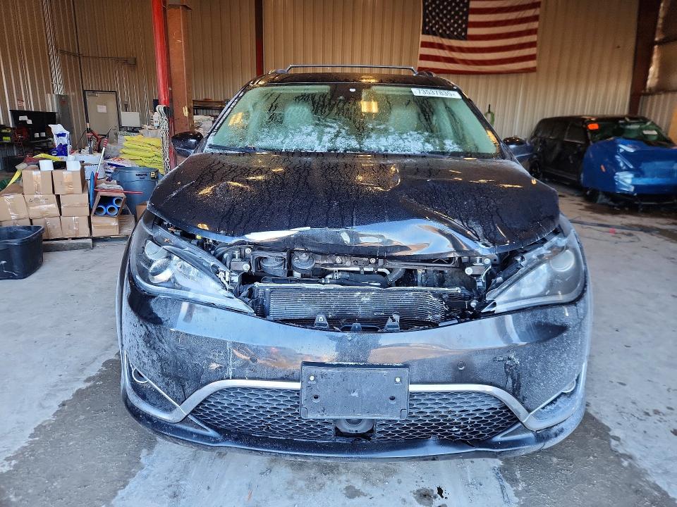 Photo 5 from auction – 2018 CHRYSLER PACIFICA T with VIN 2C4RC1BG4JR339284