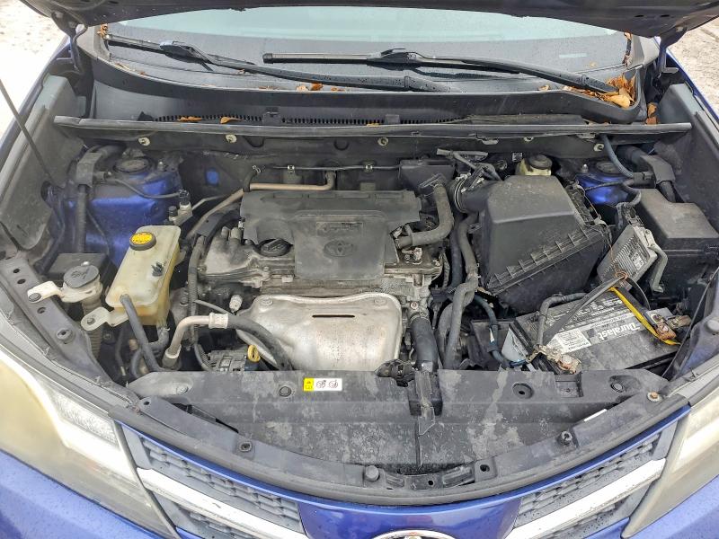 Photo 11 from auction – 2015 TOYOTA RAV4 LE with VIN 2T3ZFREV6FW229611