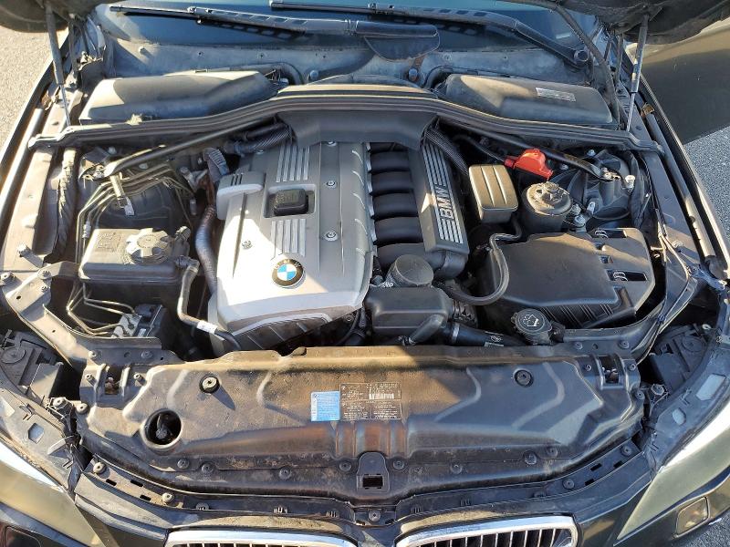 Photo 11 from auction – 2006 BMW 530 I with VIN WBANE73586CM43170