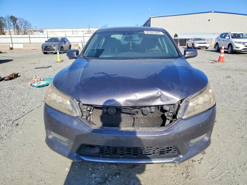 Photo 5 from auction – 2014 HONDA ACCORD TOU with VIN 1HGCR3F93EA017307