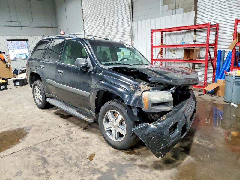 Photo 4 from auction – 2005 CHEVROLET TRAILBLAZE with VIN 1GNDT13S152318529