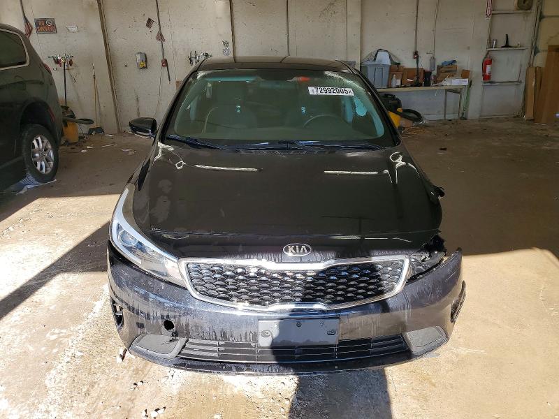 Photo 5 from auction – 2018 KIA FORTE with VIN 3KPFL4A75JE231828
