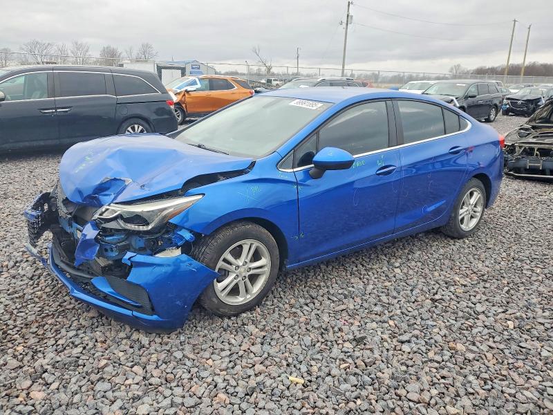 CHEVROLET CRUZE 2018 with VIN 1G1BE5SM1J7229098 - Photo from auction