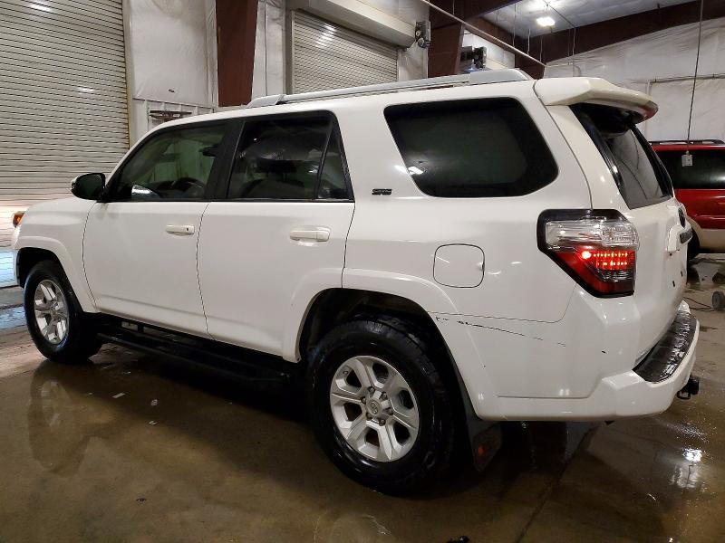 Photo 2 from auction – 2016 TOYOTA 4RUNNER SR with VIN JTEZU5JR8G5144846