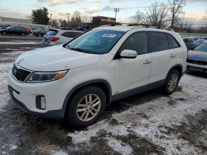 Photo 1 from auction – 2014 KIA SORENTO LX with VIN 5XYKTDA66EG482467