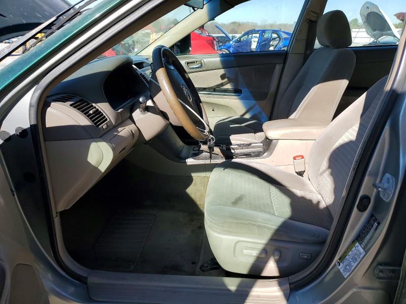 Photo 7 from auction – 2004 TOYOTA CAMRY LE with VIN 4T1BE32K25U507956