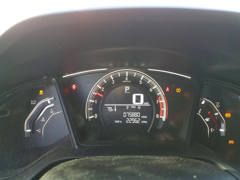 Photo 9 from auction – 2017 HONDA CIVIC LX with VIN 2HGFC2F58HH578257