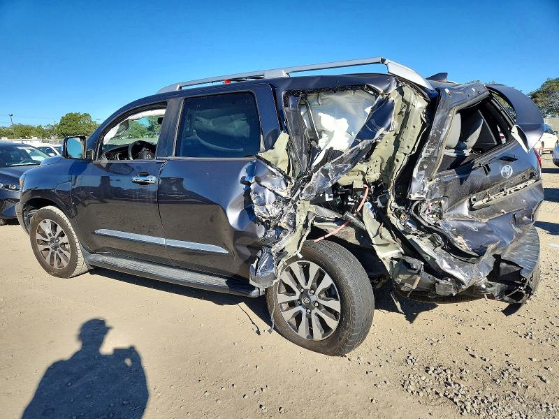 Photo 2 from auction – 2022 TOYOTA SEQUOIA with VIN 5TDFY5A11NS076645