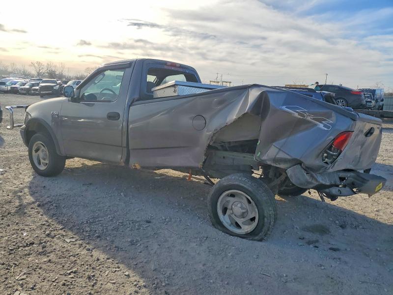 Photo 2 from auction – 2003 FORD F150 with VIN 2FTRF18W03CB06630