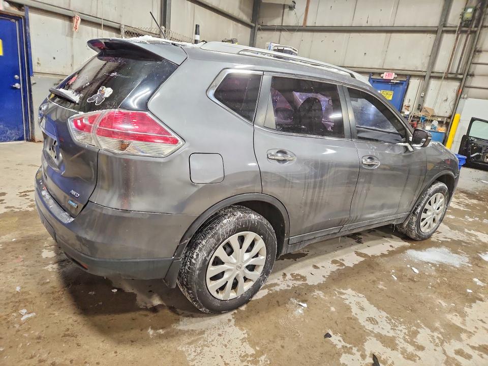 Photo 3 from auction – 2015 NISSAN ROGUE S with VIN 5N1AT2MVXFC818352