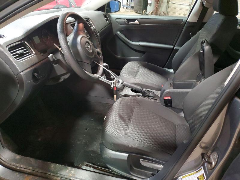 Photo 7 from auction – 2014 VOLKSWAGEN JETTA with VIN 3VW2K7AJ2EM218641