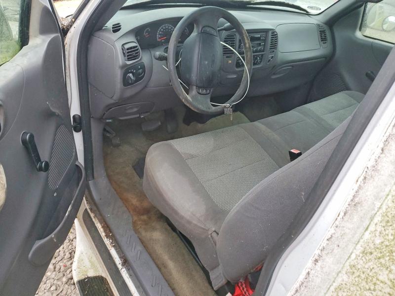 Photo 8 from auction – 2002 FORD F150 with VIN 1FTRF17W92KA57147