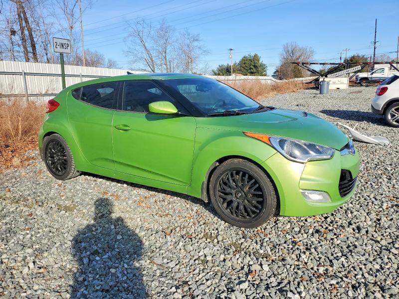 Photo 4 from auction – 2012 HYUNDAI VELOSTER with VIN KMHTC6AD5CU062835