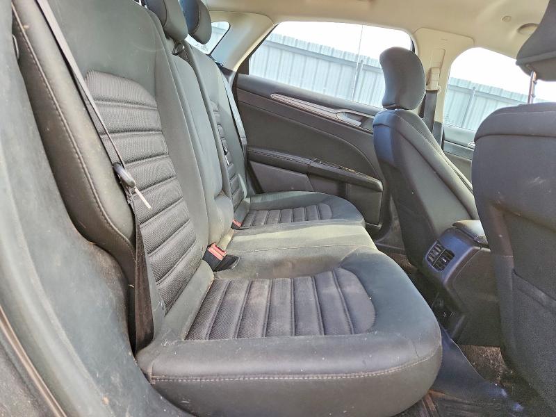 Photo 10 from auction – 2017 FORD FUSION SE with VIN 3FA6P0LU5HR304687