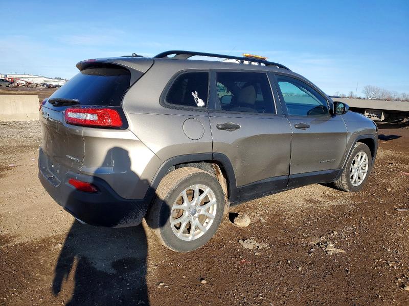 Photo 3 from auction – 2017 JEEP CHEROKEE S with VIN 1C4PJLAS7HW577923