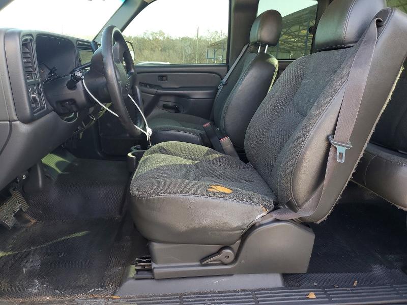 Photo 7 from auction – 2005 CHEVROLET SILVERADO with VIN 1GCEC19V85E298020