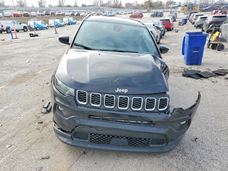 Photo 5 from auction – 2024 JEEP COMPASS with VIN 3C4NJDBN5RT128415