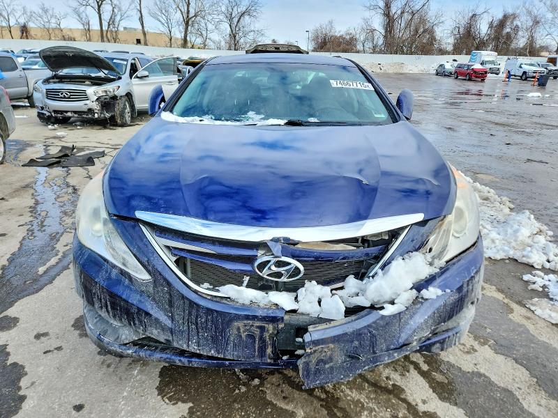 Photo 5 from auction – 2014 HYUNDAI SONATA with VIN 5NPEB4AC6EH892894