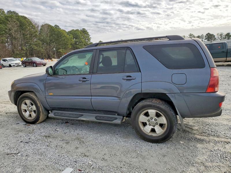 Photo 2 from auction – 2004 TOYOTA 4RUNNER SR with VIN JTEZU14R348020045