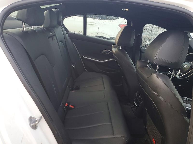 Photo 10 from auction – 2020 BMW 330XI with VIN 3MW5R7J00L8B27003