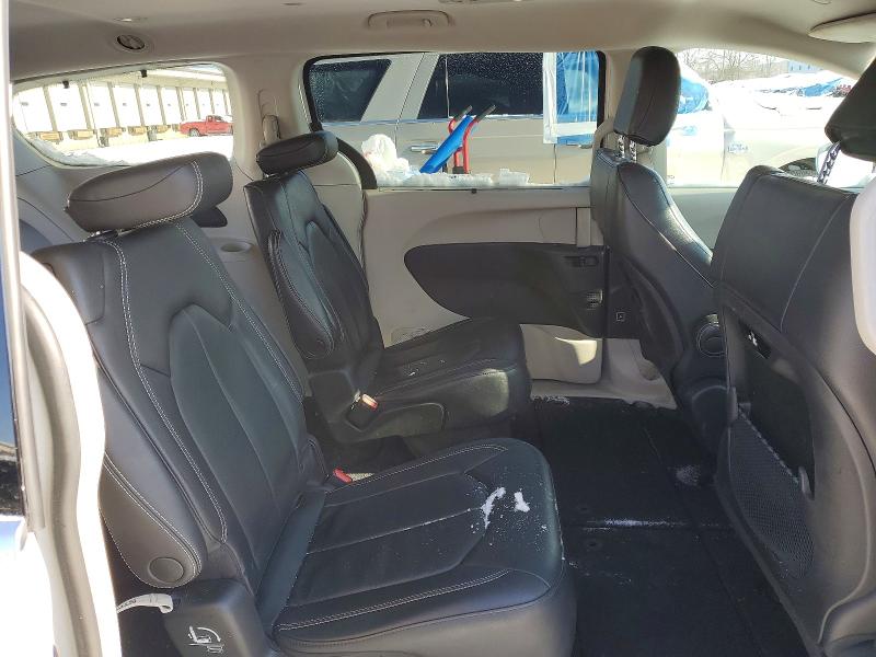 Photo 11 from auction – 2022 CHRYSLER PACIFICA with VIN 2C4RC1BGXNR149737