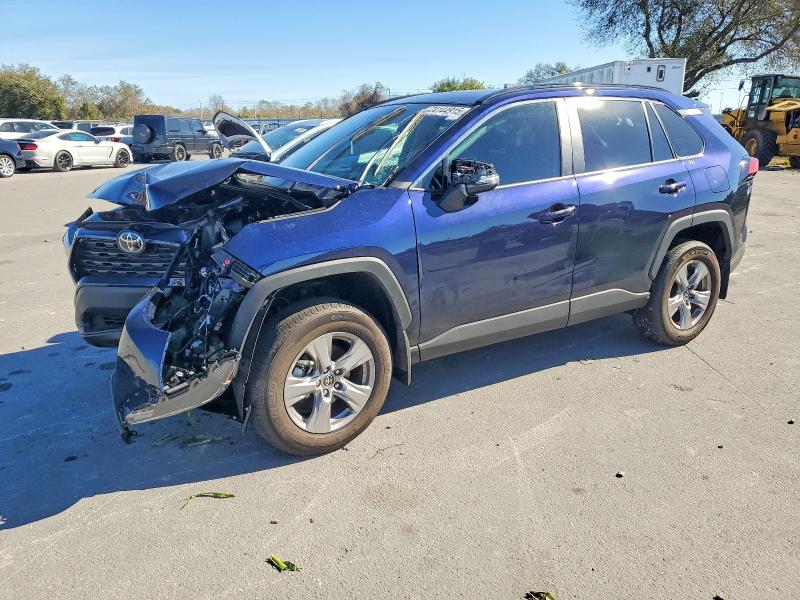 TOYOTA RAV4 2025 with VIN 2T3W1RFV0SW386173 - Photo from auction