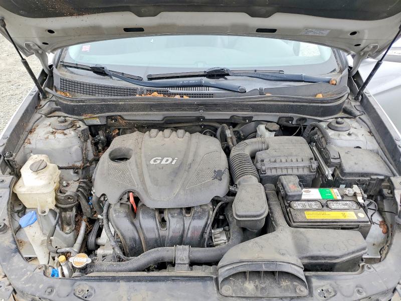 Photo 11 from auction – 2012 HYUNDAI SONATA with VIN 5NPEC4AC4CH438430