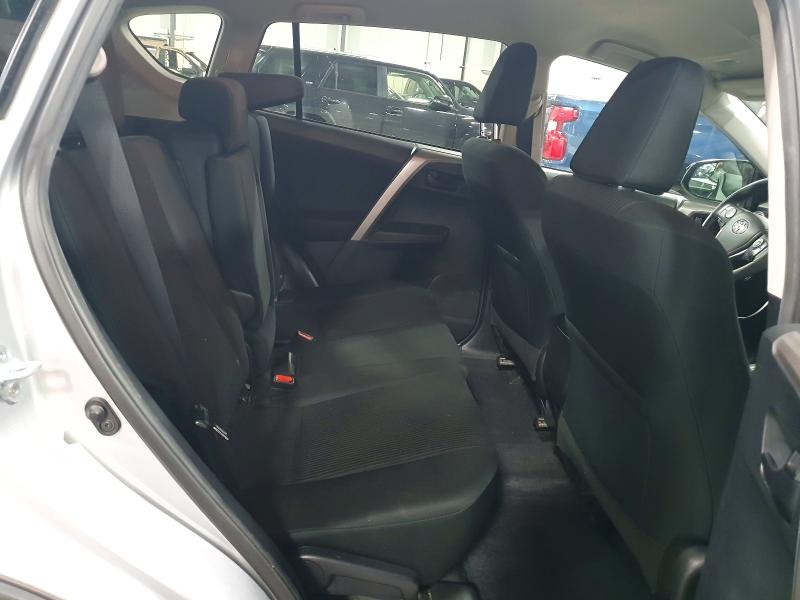 Foto 11 de la subasta – 2017 TOYOTA RAV4 LE con VIN 2T3BFREV8HW621428