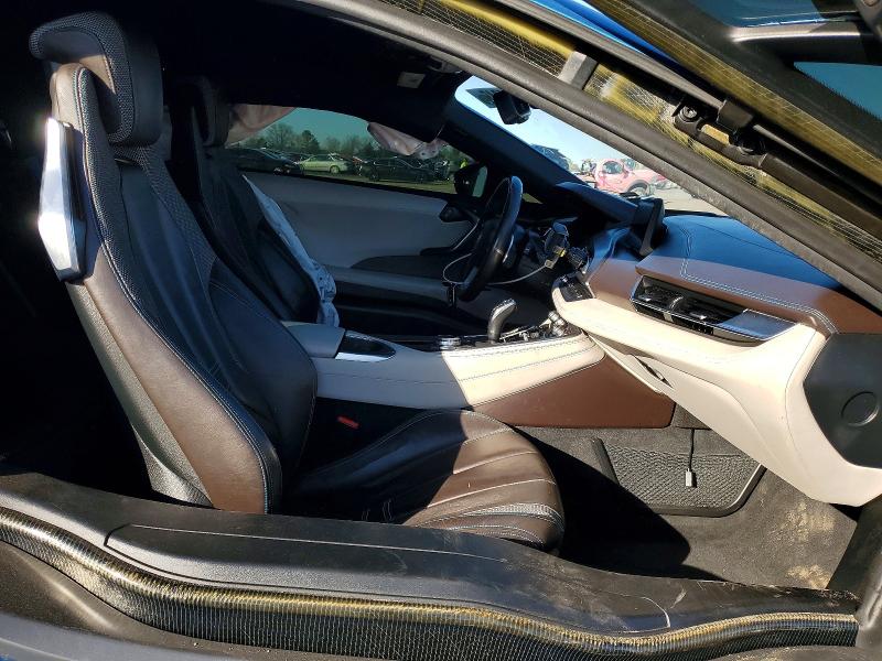 Photo 7 from auction – 2015 BMW I8 with VIN WBY2Z2C54FV674289
