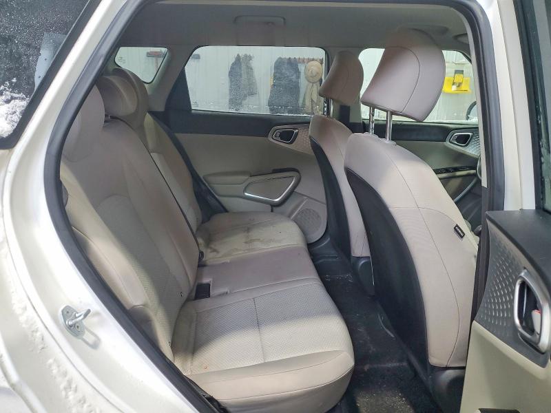 Photo 11 from auction – 2020 KIA SOUL with VIN KNDJ23AU2L7064943
