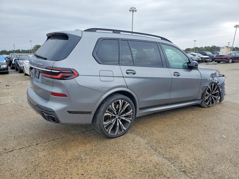 صورة رقم 3 من المزاد - 2023 BMW X7 M60I مع VIN 5UX33EM02P9R04545