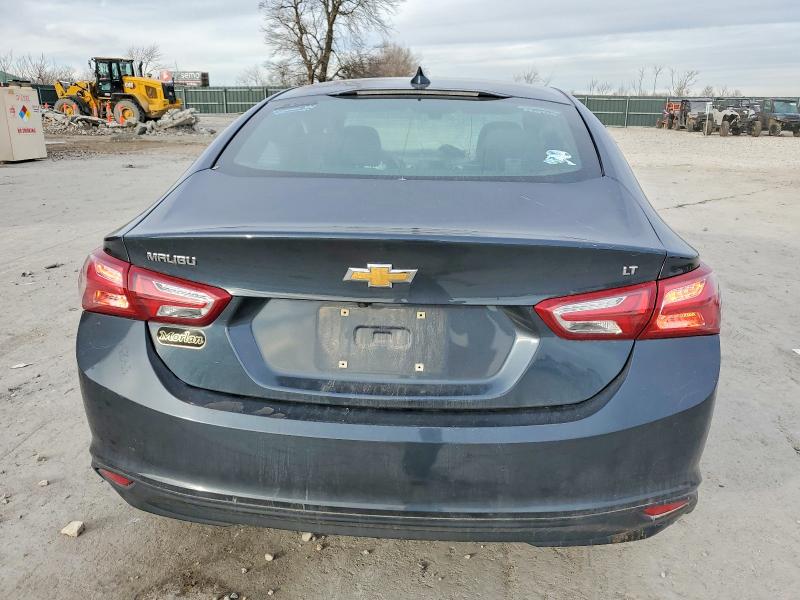 Photo 6 from auction – 2020 CHEVROLET MALIBU with VIN 1G1ZD5ST2LF053132
