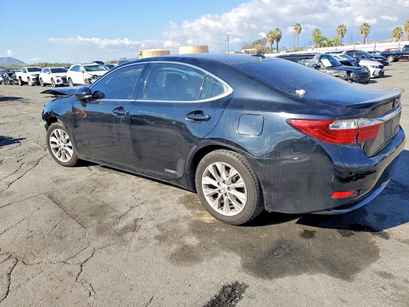 Photo 2 from auction – 2013 LEXUS ES 300H with VIN JTHBW1GG6D2009682