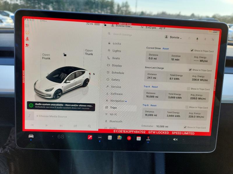 Photo 9 from auction – 2023 TESLA MODEL 3 with VIN 5YJ3E1EA3PF484702