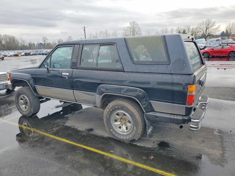 Photo 2 from auction – 1986 TOYOTA 4RUNNER with VIN JT3RN64WXG0023200