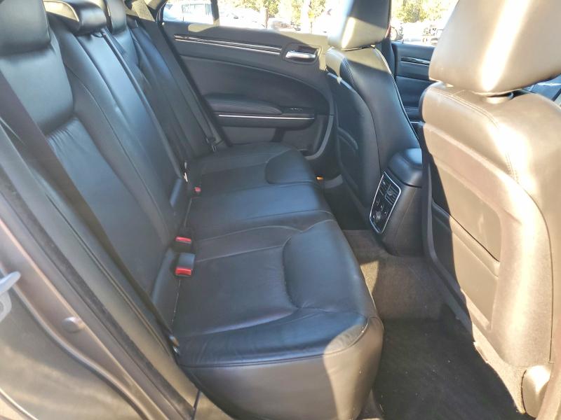 Photo 10 from auction – 2011 CHRYSLER 300C with VIN 2C3CA6CTXBH559738